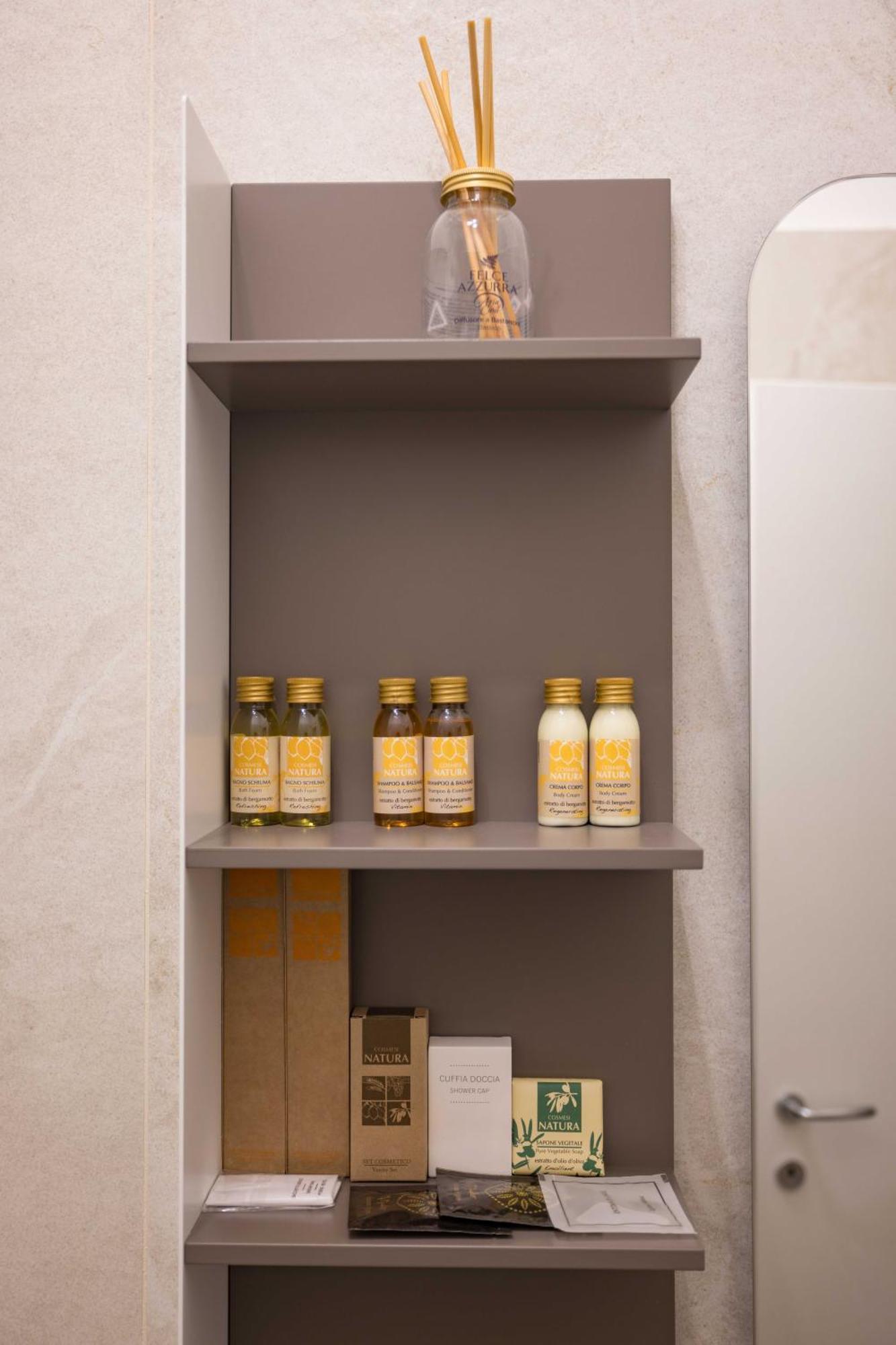 Domus Deorum Deluxe Napoli Ngoại thất bức ảnh