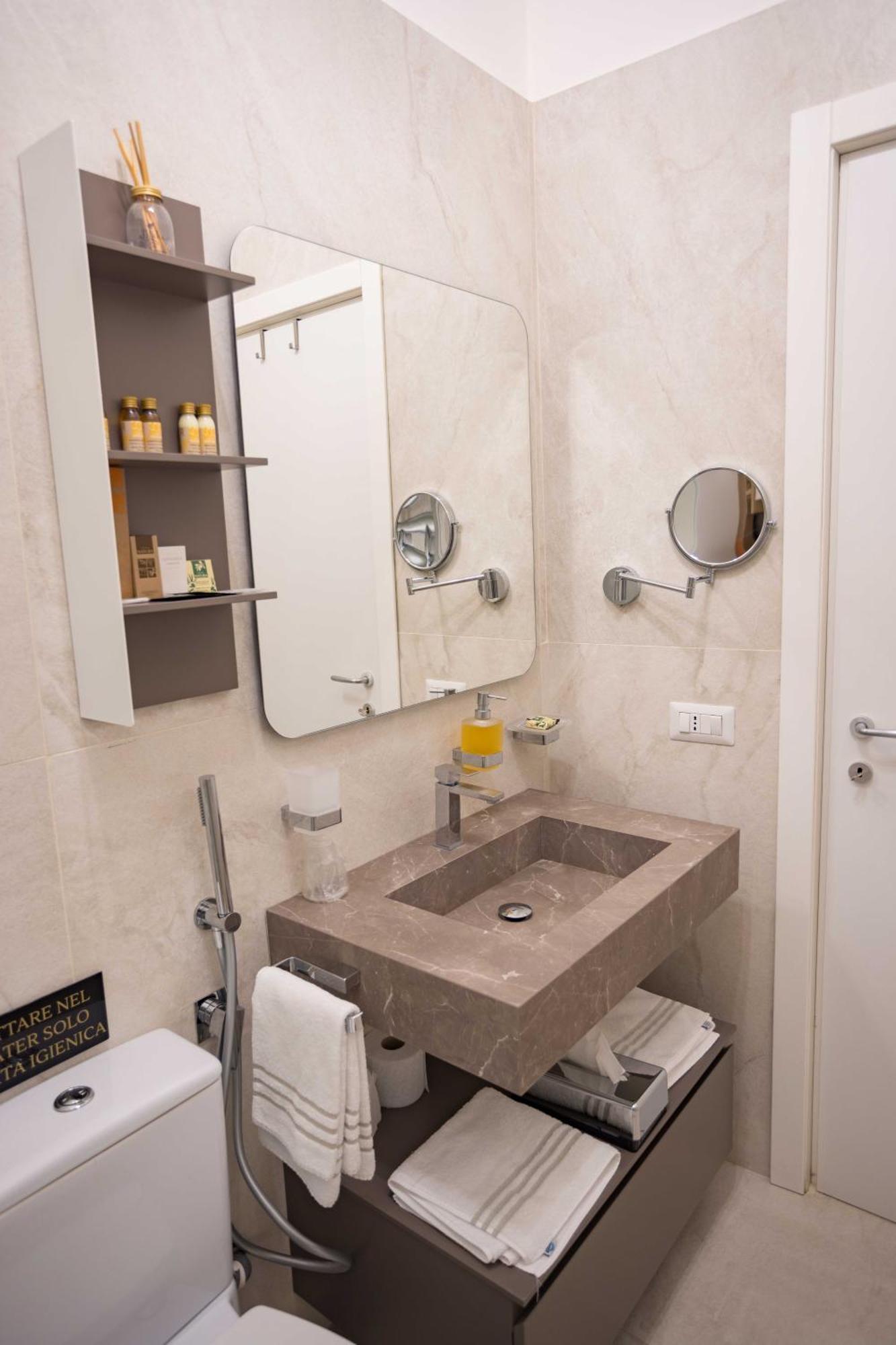 Domus Deorum Deluxe Napoli Ngoại thất bức ảnh